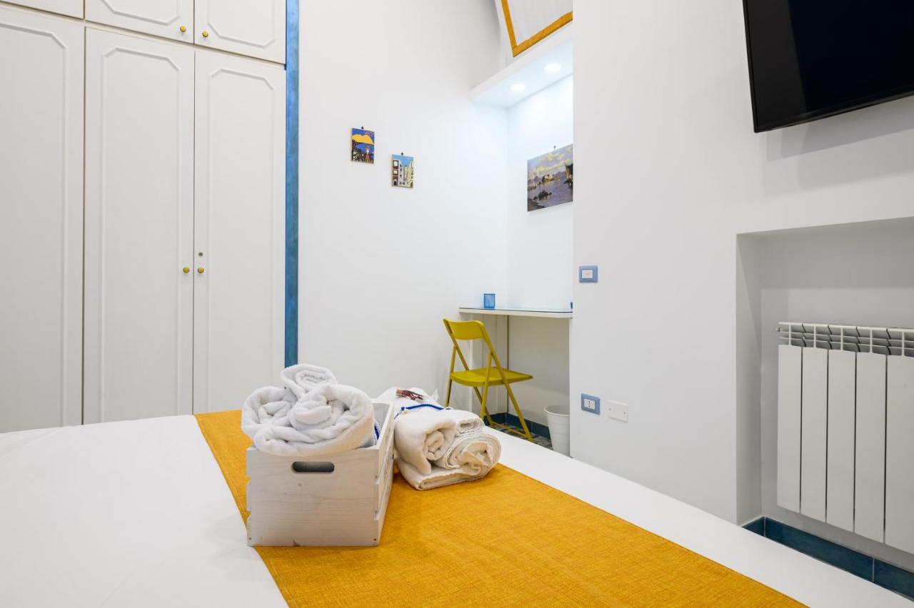 Serematte Al 26 Naples Exterior photo